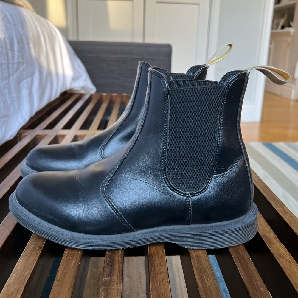Dr. Martens Vegan 2976 Chelsea Boot